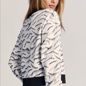 Varley Sawtelle Sweat - Blurred Tiger XS